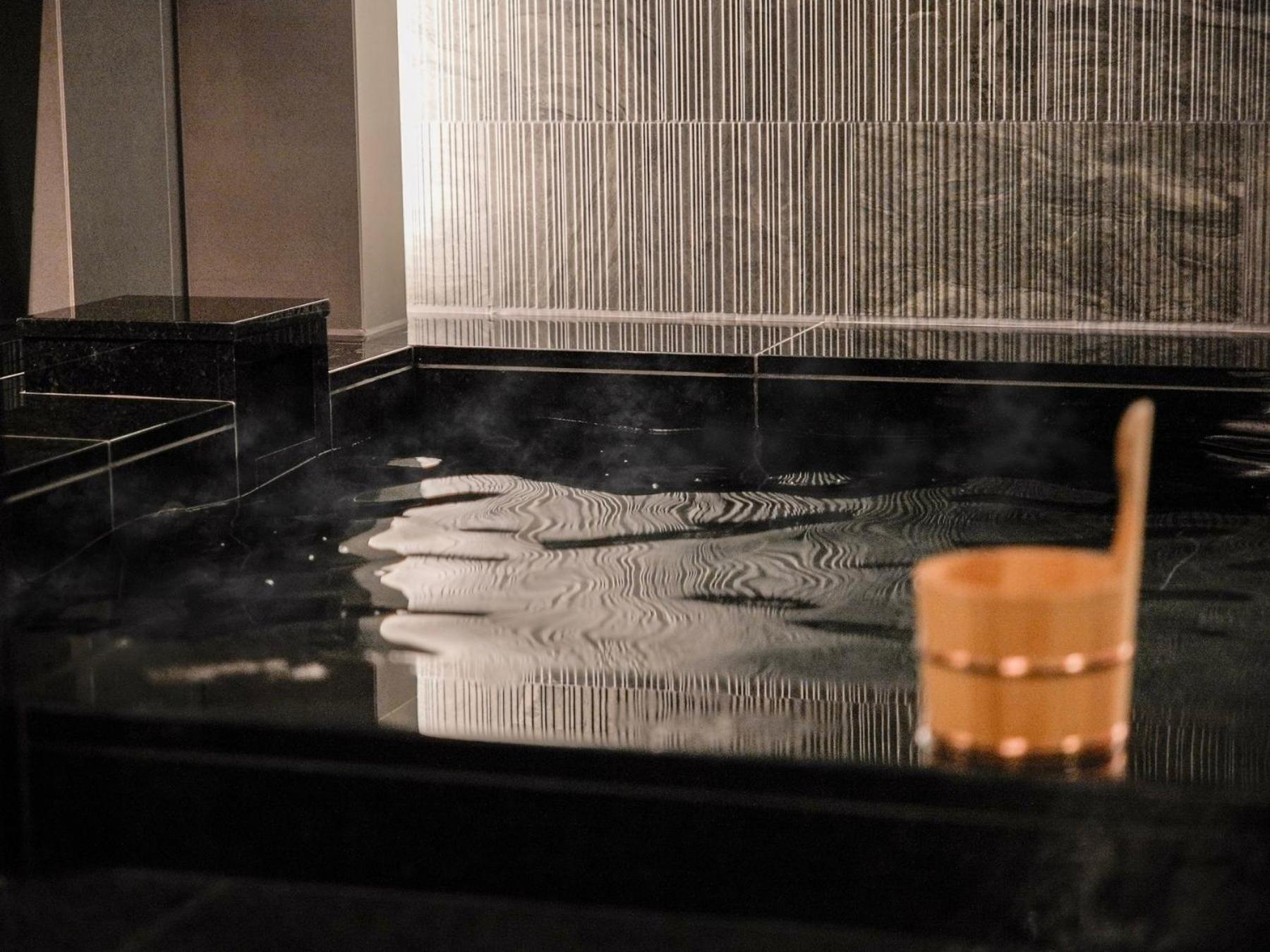 Super Hotel Premier Ikebukuro Natural Hot Spring โตเกียว ภายนอก รูปภาพ